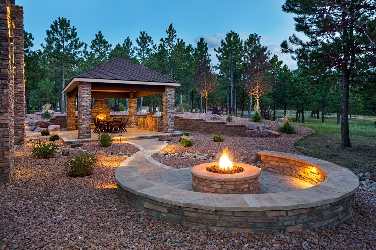 Create the Perfect Backyard Oasis